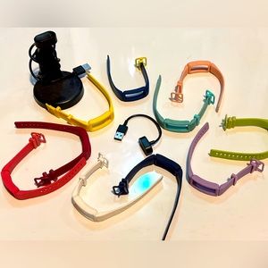 Fitbit ace 2 / 10 multicolor bands and 2 magnetic chargers